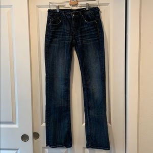 Vigoss boot cut jeans. Dark wash.